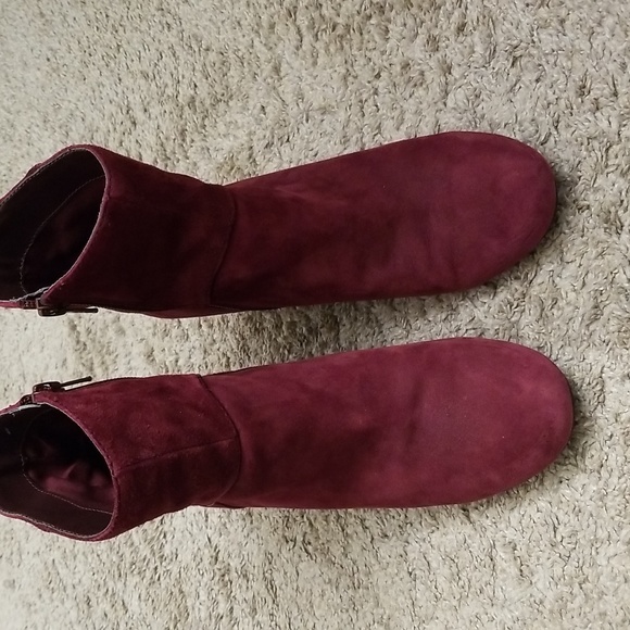 Nine West burgundy suede ankle boots - Picture 1 of 5
